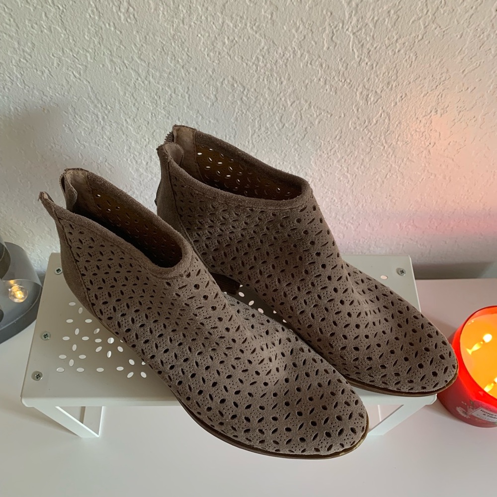 Lucky Brand Booties! - Picture 2 of 5
